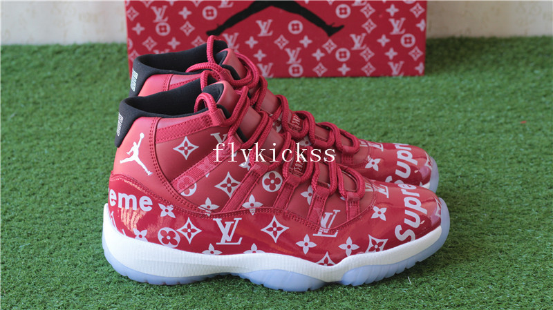 Air Jordan 11 Gym Red x Supreme